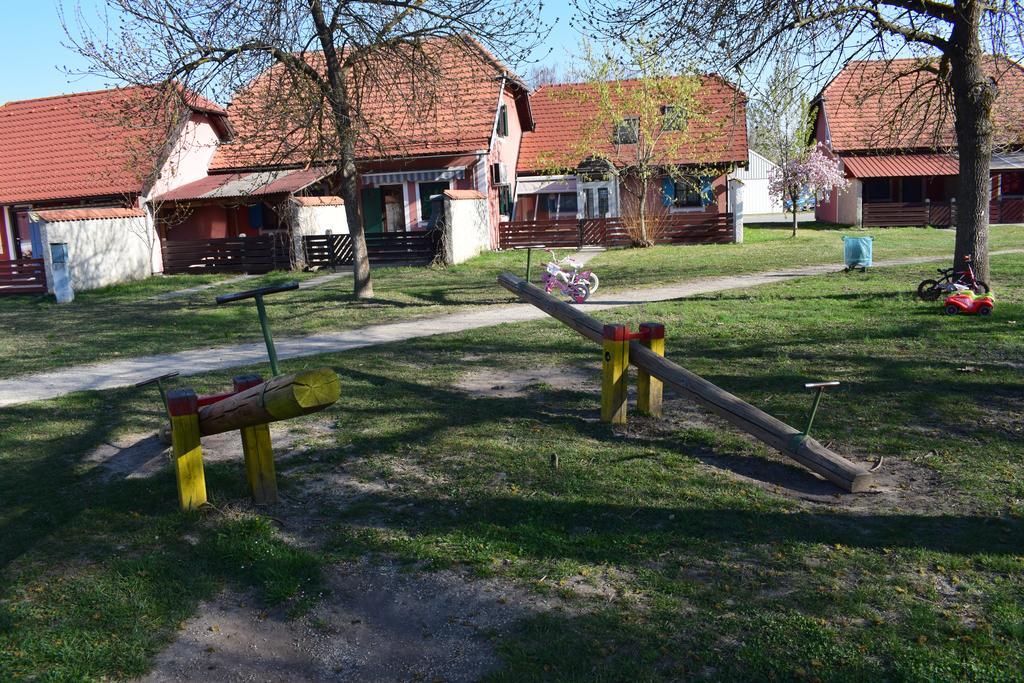 Borovnica Catez Apartment Чатеж об Сави Екстериор снимка